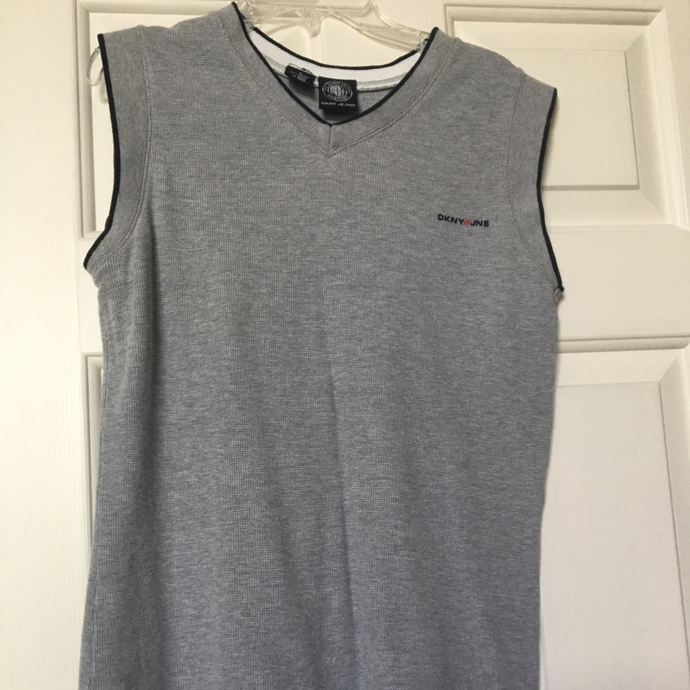DKNY Jeans Sleeveless Knit V Neck Top